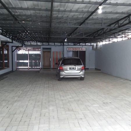 Rembulan Guest House Jombang 외부 사진